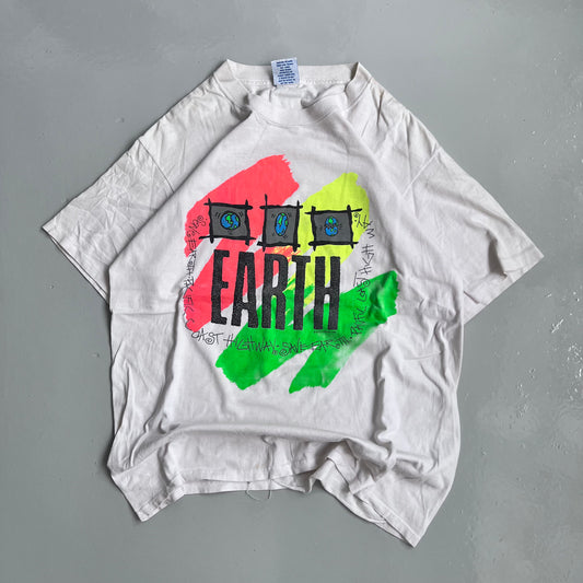 EARTH 90'S TEE - LARGE